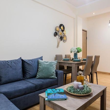 Lovely Renovated Apartment Walk To Acropolis Athens Exterior photo