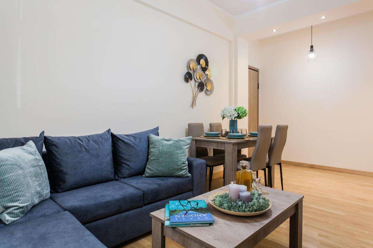 Lovely Renovated Apartment Walk To Acropolis Athens Exterior photo
